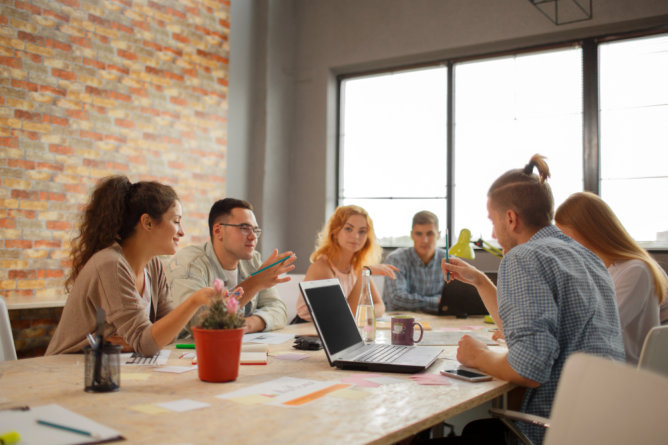 safer-workplaces-start-with-smart-background-checks